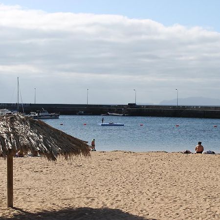 Cozy And Bright Apartment Machico  Buitenkant foto